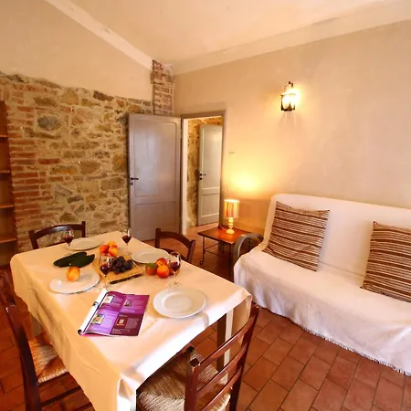 Vakantiehuis Near Trasimeno With Pool *